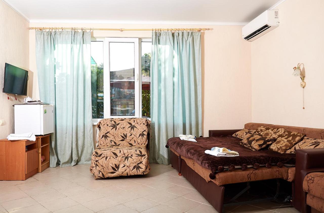Marco Club Hotel Gagra Exterior photo