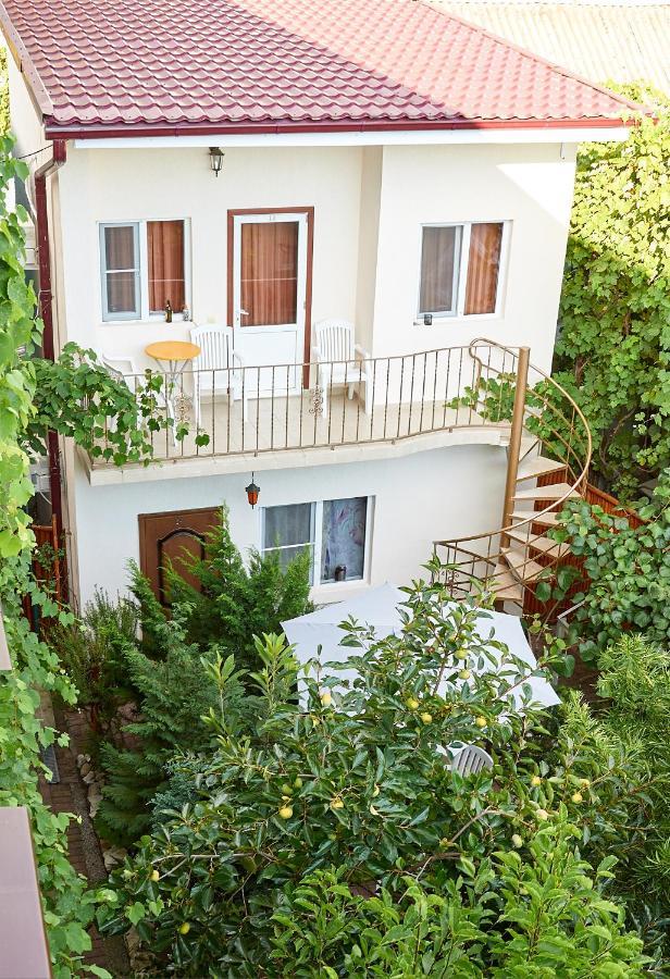 Marco Club Hotel Gagra Exterior photo