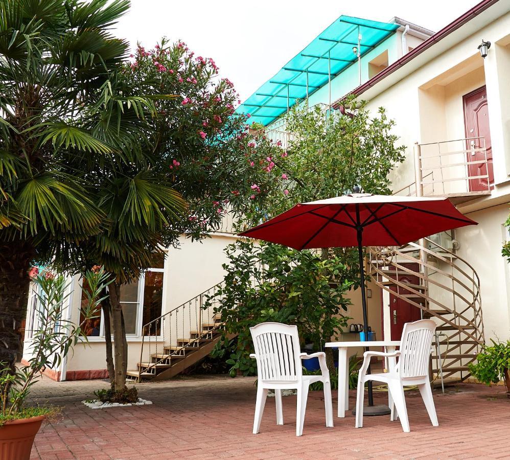 Marco Club Hotel Gagra Exterior photo